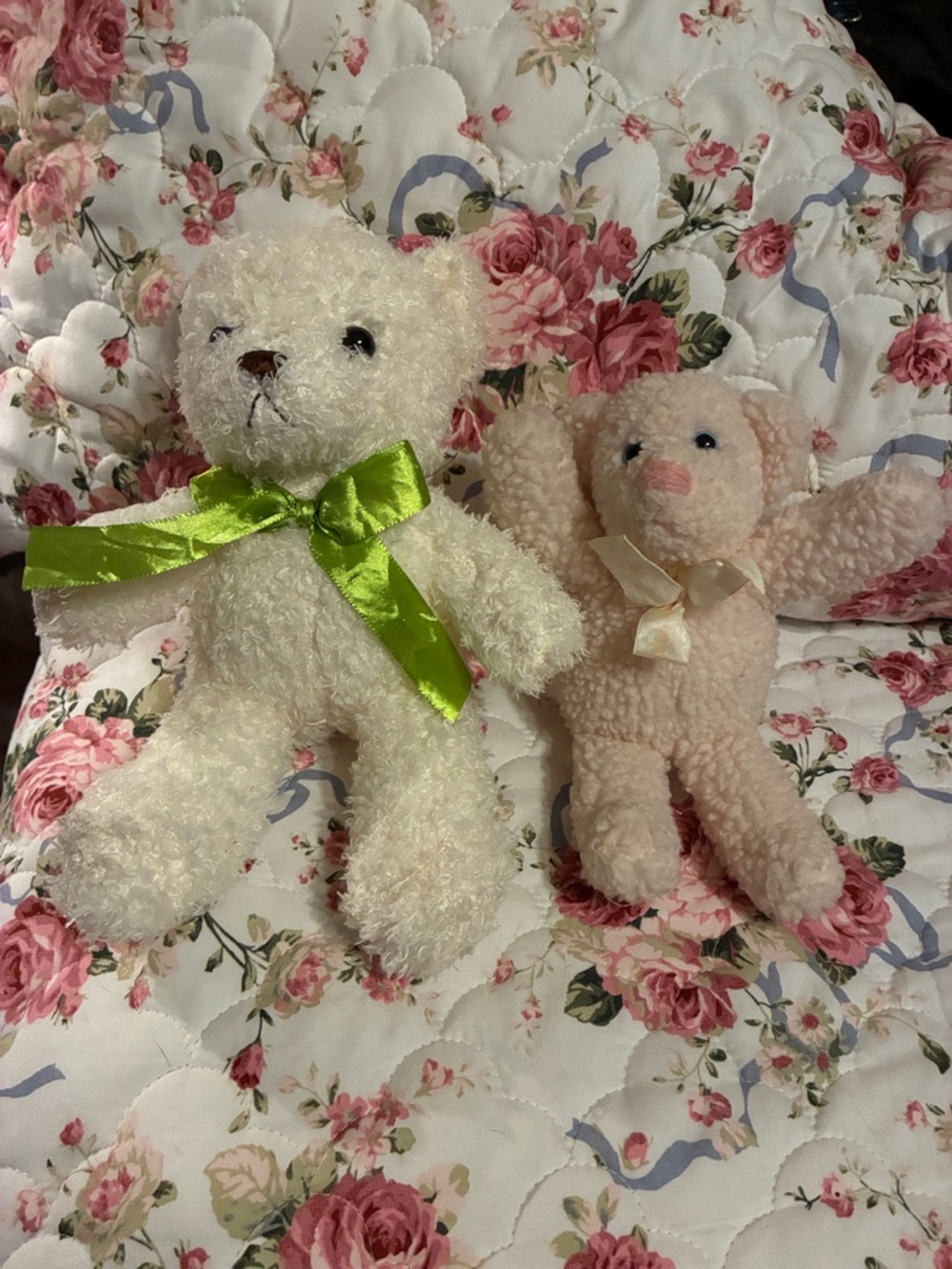 Plush White Teddy Bear with Green Ribbon - Soft Kids Stuffed Animal